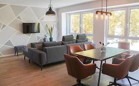 New York Apartment - für Freunde&Familien, stadtnah, Parkplatz, E-Ladestation, Gitterbox für Fahrräder, Fitnessstudio, digitale Gästemappe mit Restaurant- und Unternehmenstipps